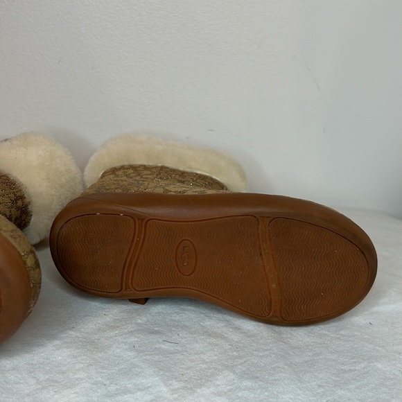 UGGS toddler boots for girls size 8 sparkle cheetah print - Picture 7 of 9